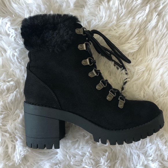 Top Moda Chunky Heel Boots - Picture 3 of 6